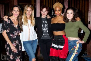 Kelli Barrett, Becca Kotte, Marilu Henner, Tamika Lawrence, Noa Solorio @ BroadwayWorld Kelli Barrett, Becca Kotte, Marilu Henner, Tamika Lawrence, Noa Solorio Photo