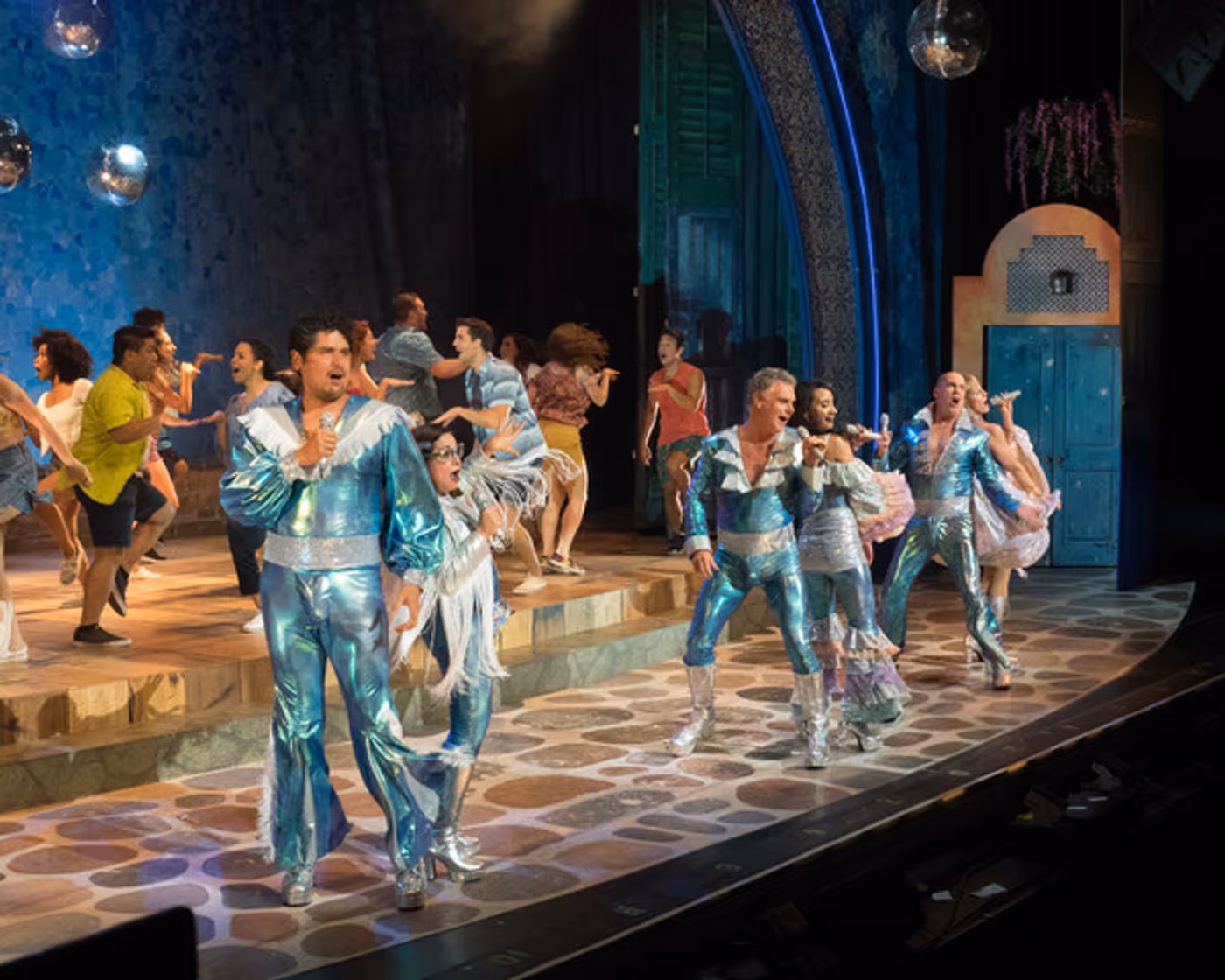 Photo Coverage: 3D Theatricals MAMMA MIA! Opens In Cerritos Center For The Performing Arts  Image