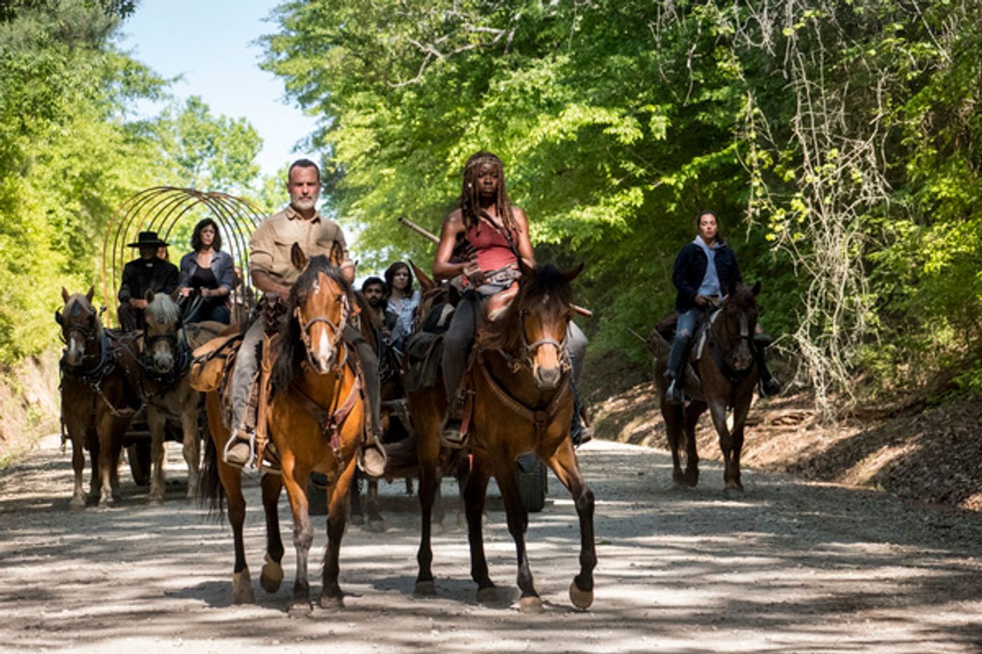 Photo Flash: See New Images from Season Nine of THE WALKING DEAD on AMC  Image
