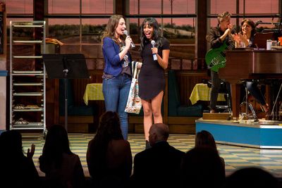 Sara Bareilles, Nicolette Robinson Photo