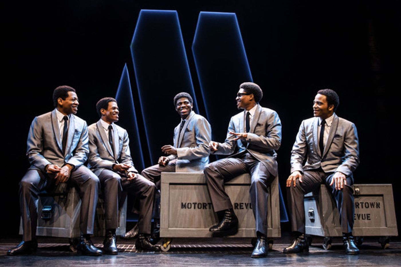 Photo Flash: Get A First Look at AIN'T TOO PROUD in Los Angeles  Image