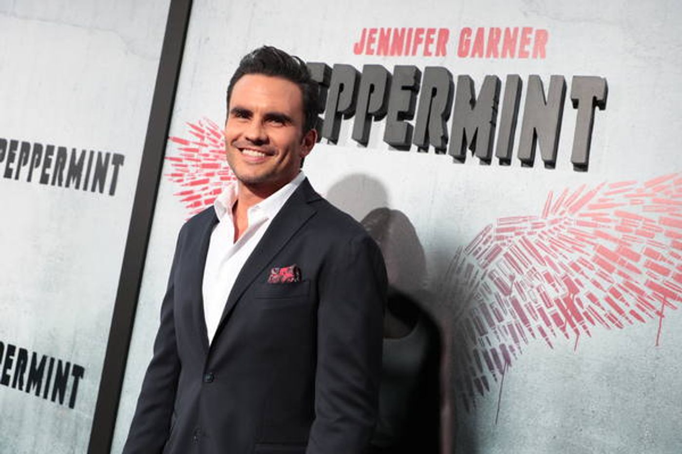 Photo Coverage: See the Red Carpet Photos from the World Premiere of PEPPERMINT Starring Jennifer Garner  Image
