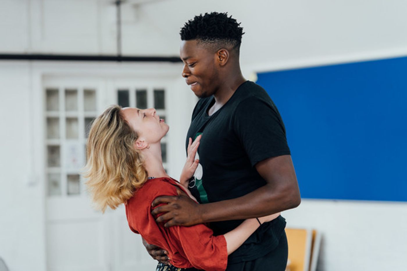 Photo Flash: Inside Rehearsal For ETT's OTHELLO at Oxford Playhouse  Image