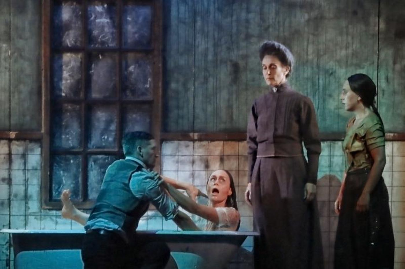 BroadwayWorld Sydney Guest Critic George Farmakidis Shares his views of Jakob Ahlbom's HORROR.  Image