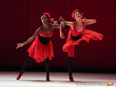 Paul Taylor Dance Company performs at The 58th Annual Capezio Dance Award honoring Ar Photo
