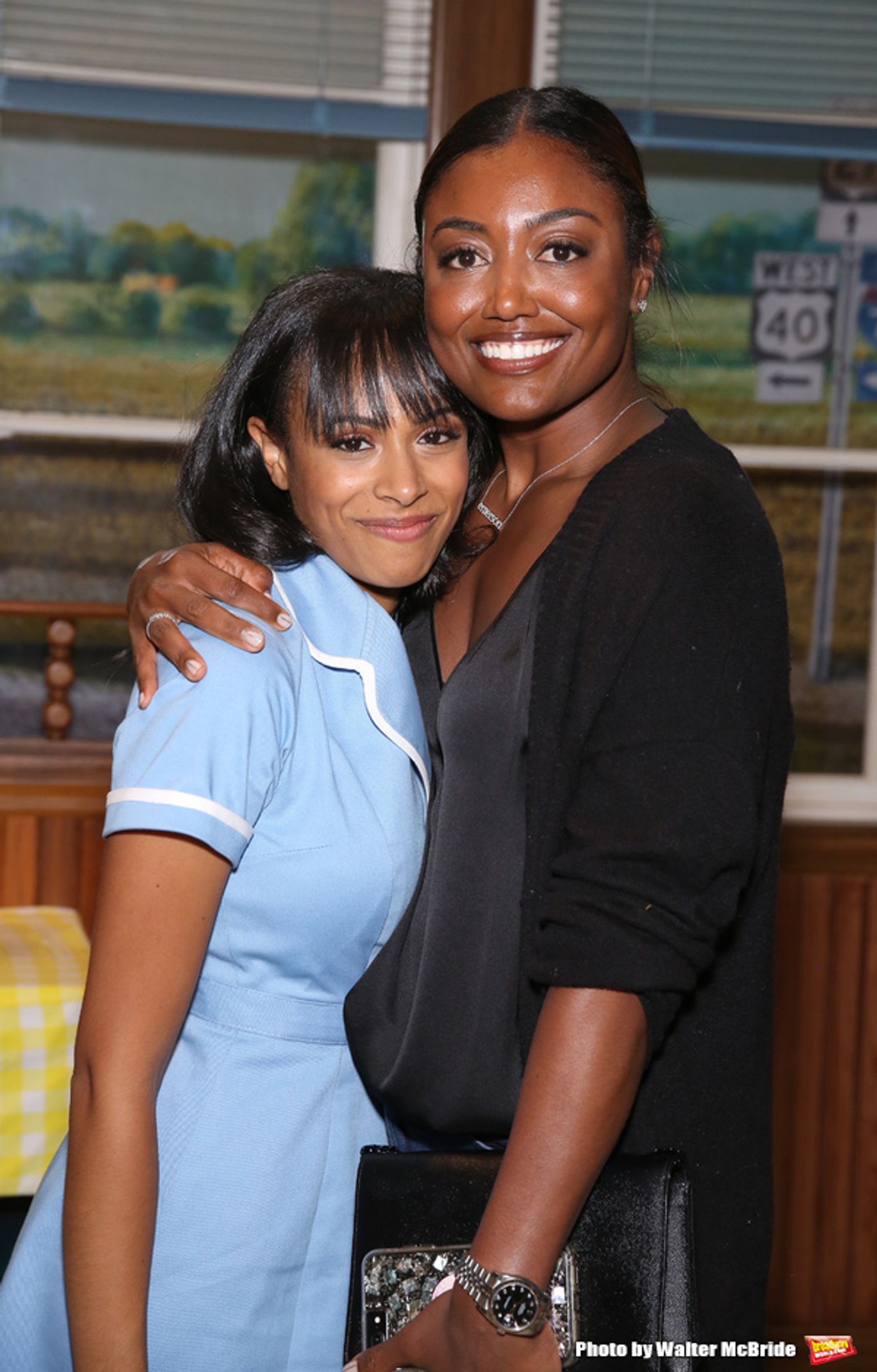 Photo Coverage: Leslie Odom, Jr., Cynthia Erivo, and More Visit Nicolette Robinson Backstage After WAITRESS Debut  Image