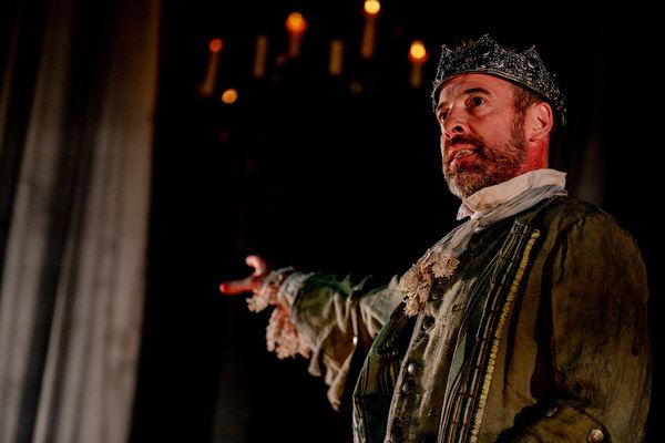 Ian Merrill Peakes Photo