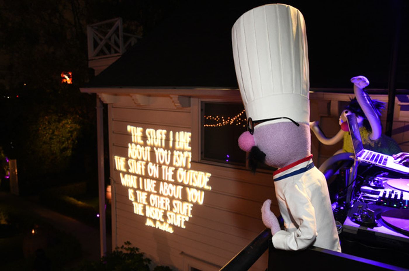 Photo Coverage: See Jim Carrey, Judy Greer, and More at the KIDDING Premiere Photo Coverage: See Jim Carrey, Judy Greer, and More at the KIDDING Premiere Image