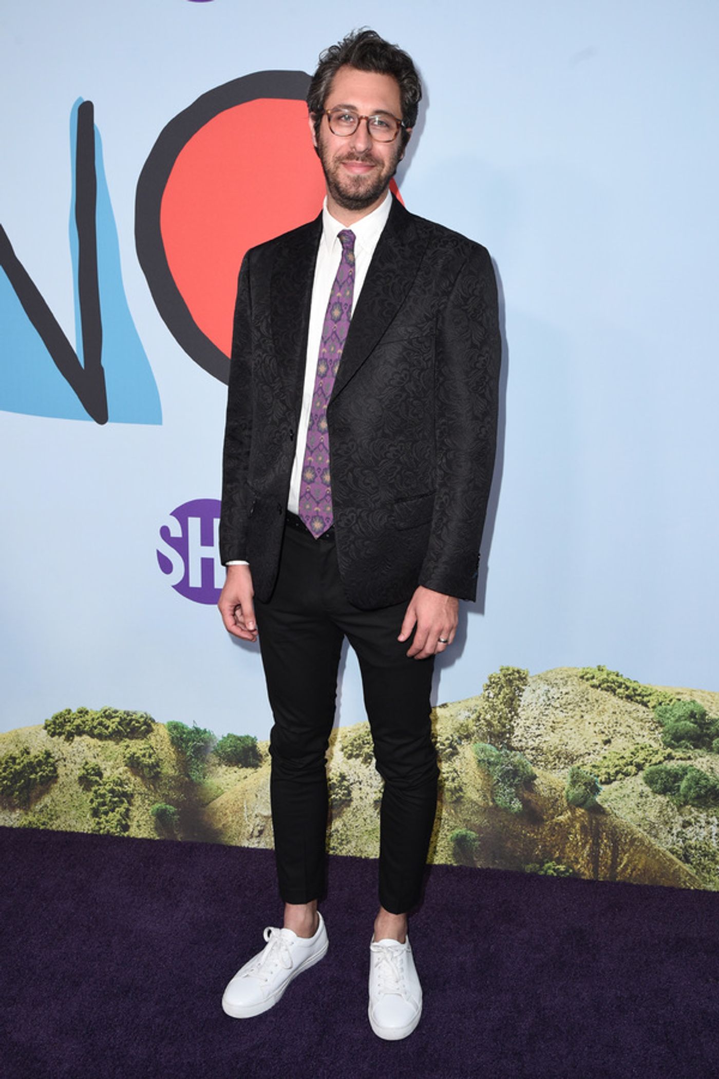 Photo Coverage: See Jim Carrey, Judy Greer, and More at the KIDDING Premiere Photo Coverage: See Jim Carrey, Judy Greer, and More at the KIDDING Premiere Image