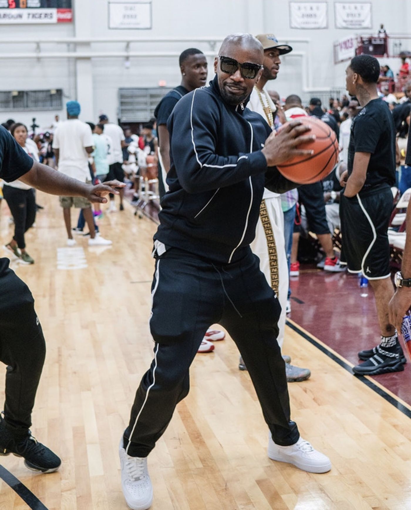 Photo Coverage: Janet Jackson, Jamie Foxx, Michael B. Jordan, and More Celebrate the 13th Annual LudaDay Weekend Photo Coverage: Janet Jackson, Jamie Foxx, Michael B. Jordan, and More Celebrate the 13th Annual LudaDay Weekend Image