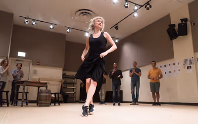 Scarlett  Strallen Photo