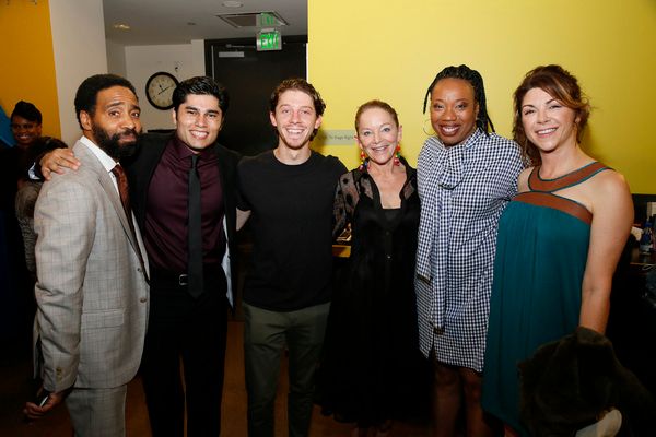 From left, cast members Kevin T. Carroll, Peter Mendoza, Will Hochman, Mary Mara, Por Photo