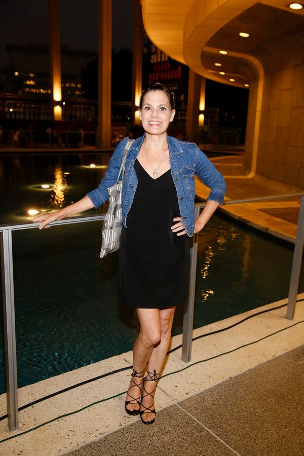 Suzanne Cryer Photo