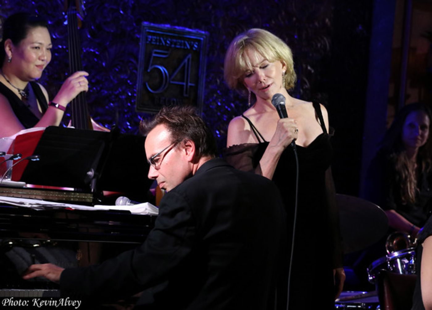 Photo Coverage: Linda Purl and The Diva Jazz Orchestra at Feinstein's/54Below 'Big Band Romance'  Image