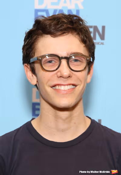 Ben Levi Ross Photo