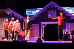 The Bechdel Family.
Lorelai Mucciolo, Kieran Brown, Johnathan Setzer, Stephanie Moreau and Jae Hughes. @ BroadwayWorld The Bechdel Family.
Lorelai Mucciolo, Kieran Brown, Johnathan Setzer, Stephanie Mor Photo