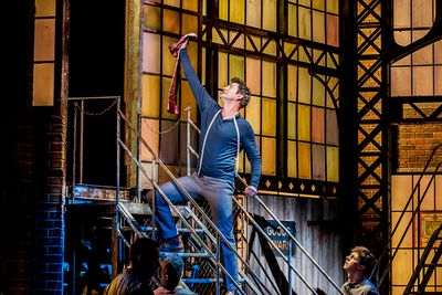 Oliver Tompsett Photo