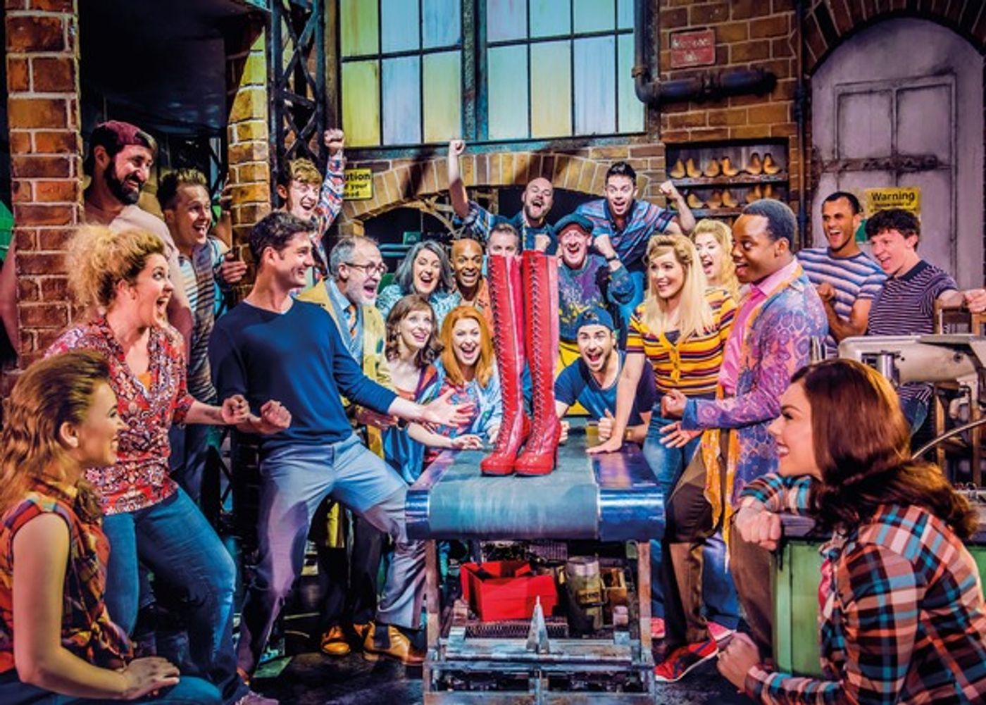 Photo Flash: Get a Look at Oliver Tompsett, Natalie McQueen, and Simon-Anthony Rhoden in KINKY BOOTS  Image