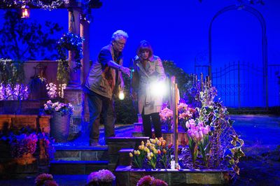 Bruce Davison and Frances Fisher in Native Gardens at Pasadena Playhouse. // Photo by Photo