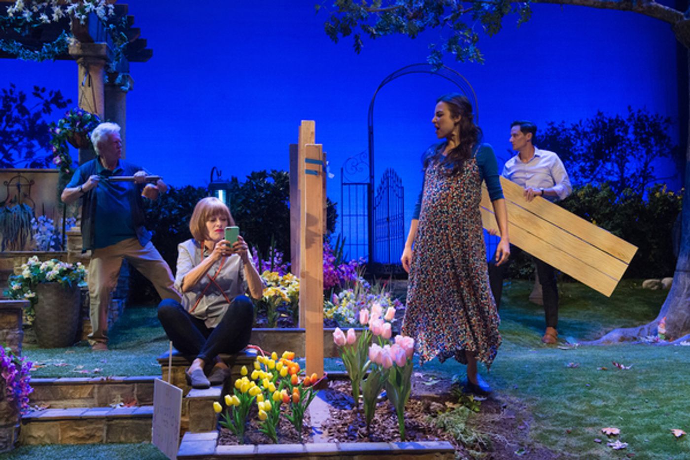 Photo Flash: First Look at Pasadena Playhouse's NATIVE GARDENS  Image