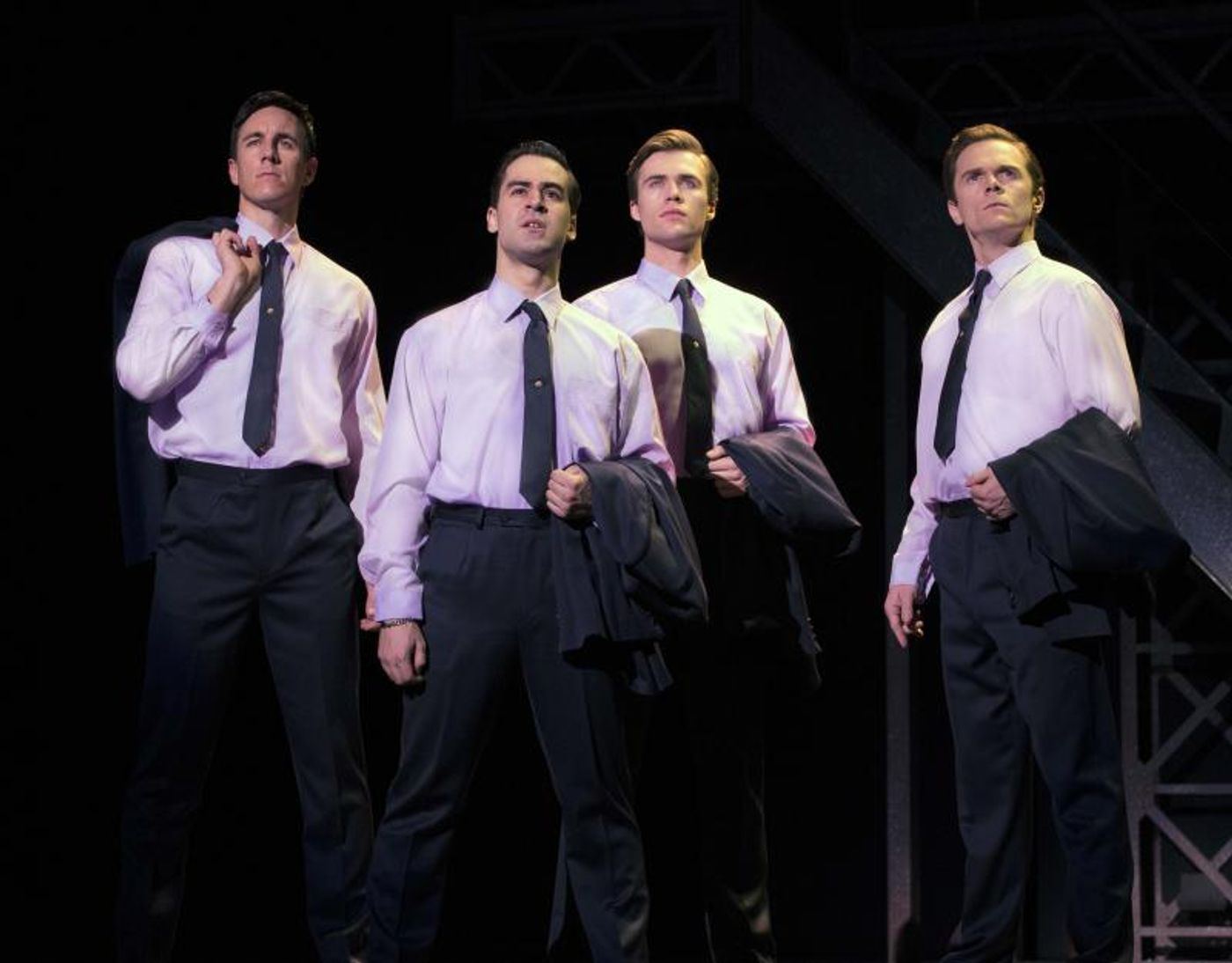 Review: JERSEY BOYS Returns To Sydney For A Fabulous Night Of Nostalgia  Image