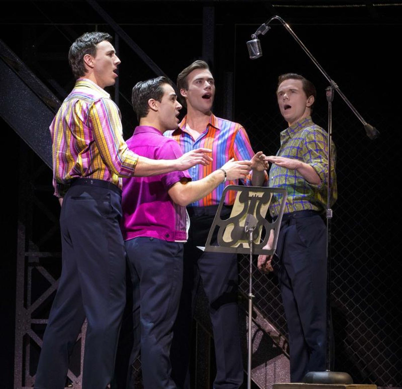 Review: JERSEY BOYS Returns To Sydney For A Fabulous Night Of Nostalgia  Image