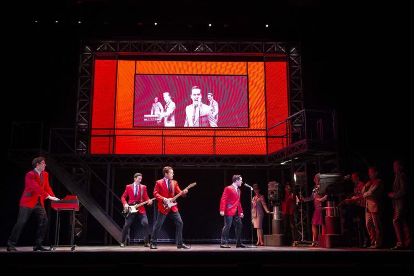 Review: JERSEY BOYS Returns To Sydney For A Fabulous Night Of Nostalgia  Image