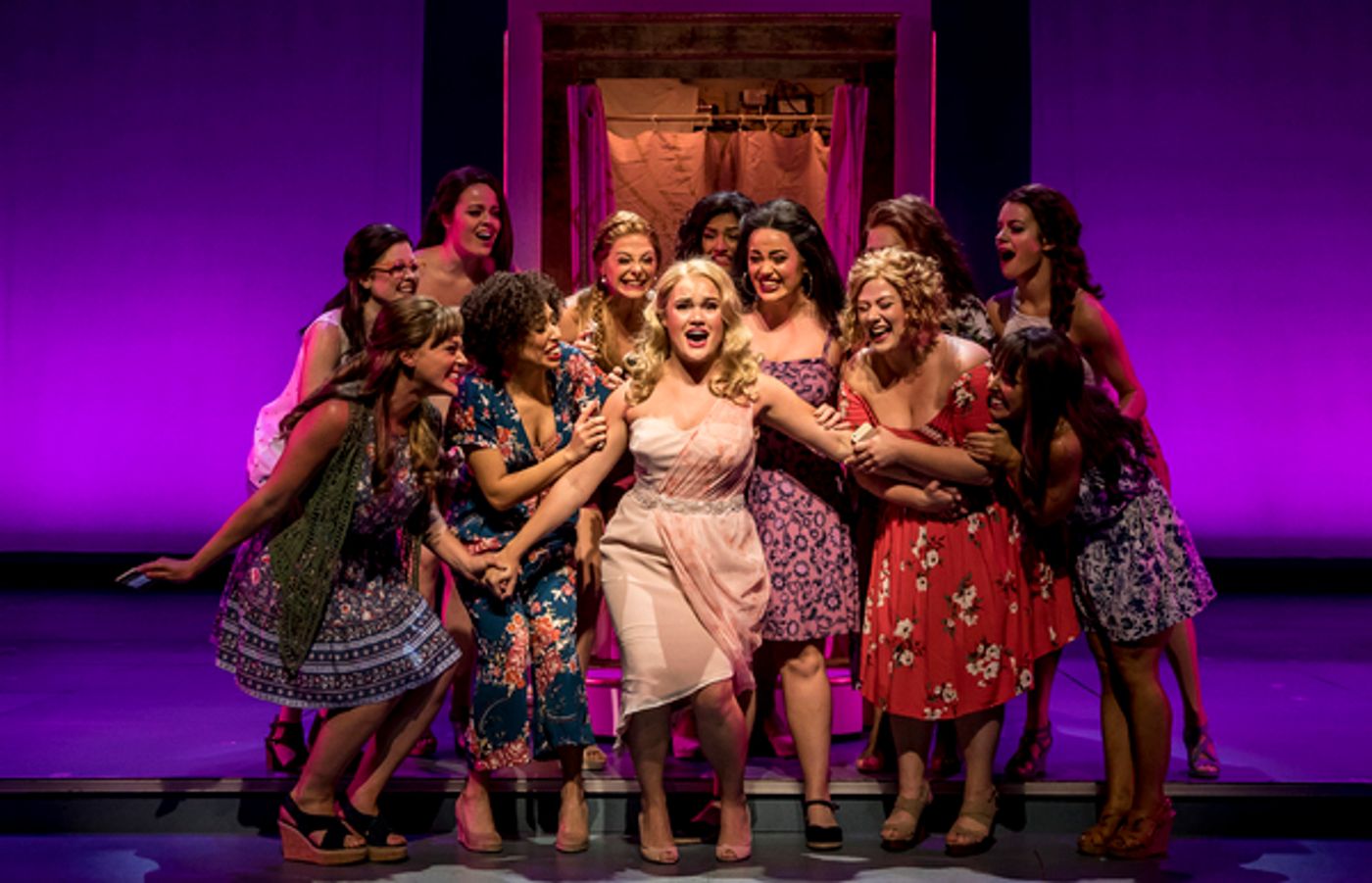 Photo Flash: First Look at Paramount Theatre's LEGALLY BLONDE  Image