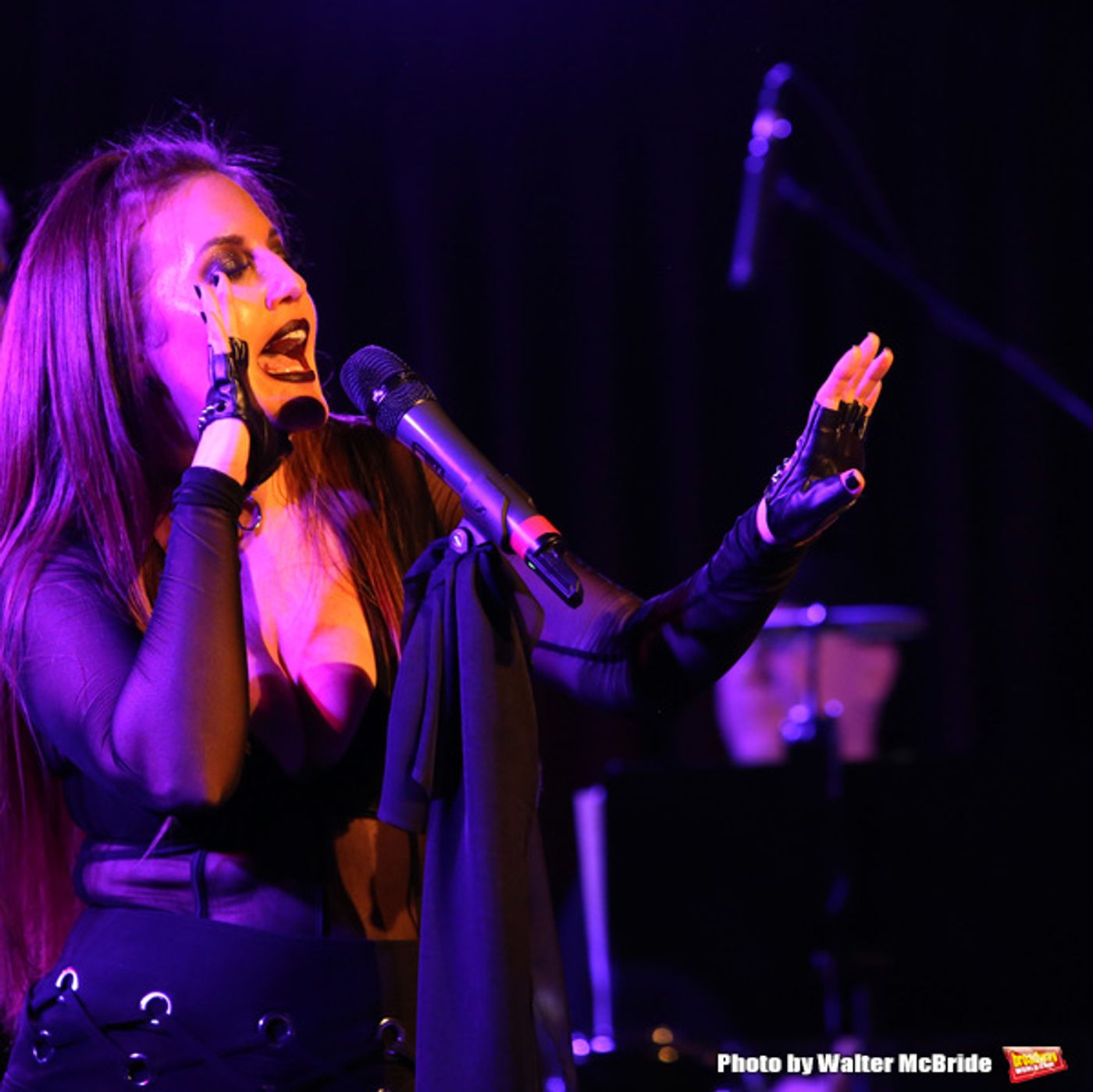 Photo Coverage: Jennifer Simard Debuts 'Stigma' at the Green Room 42  Image