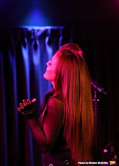 Jennifer Simard  Photo