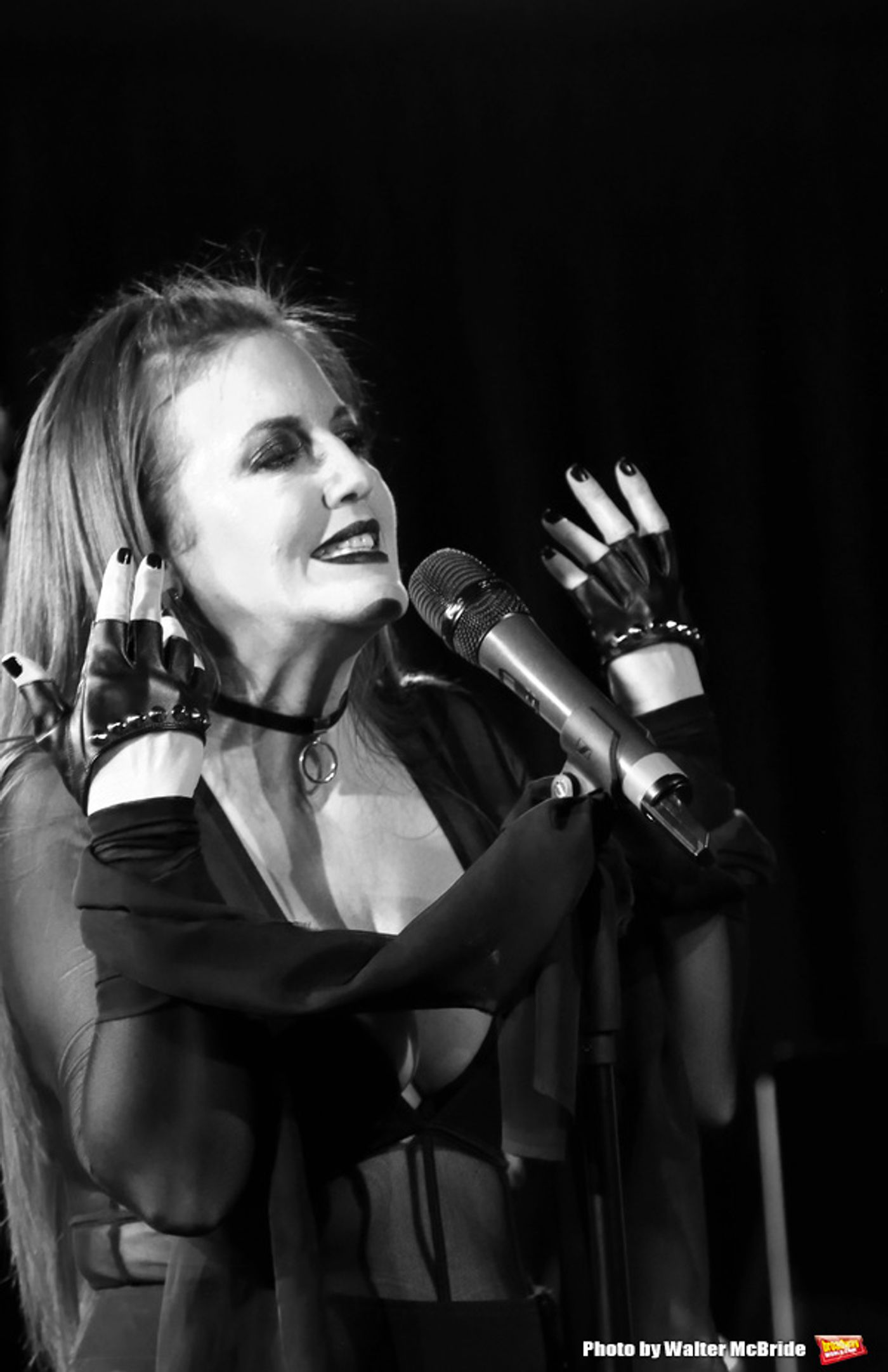 Photo Coverage: Jennifer Simard Debuts 'Stigma' at the Green Room 42  Image