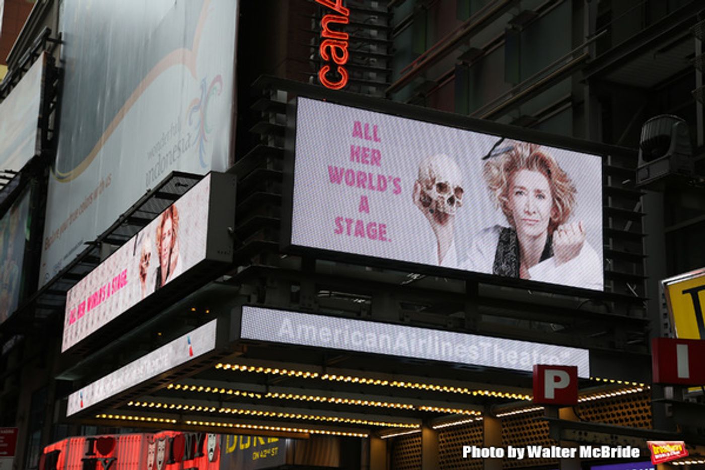 Up On The Marquee: BERNHARDT/HAMLET Arrives on Broadway Up On The Marquee: BERNHARDT/HAMLET Arrives on Broadway Image