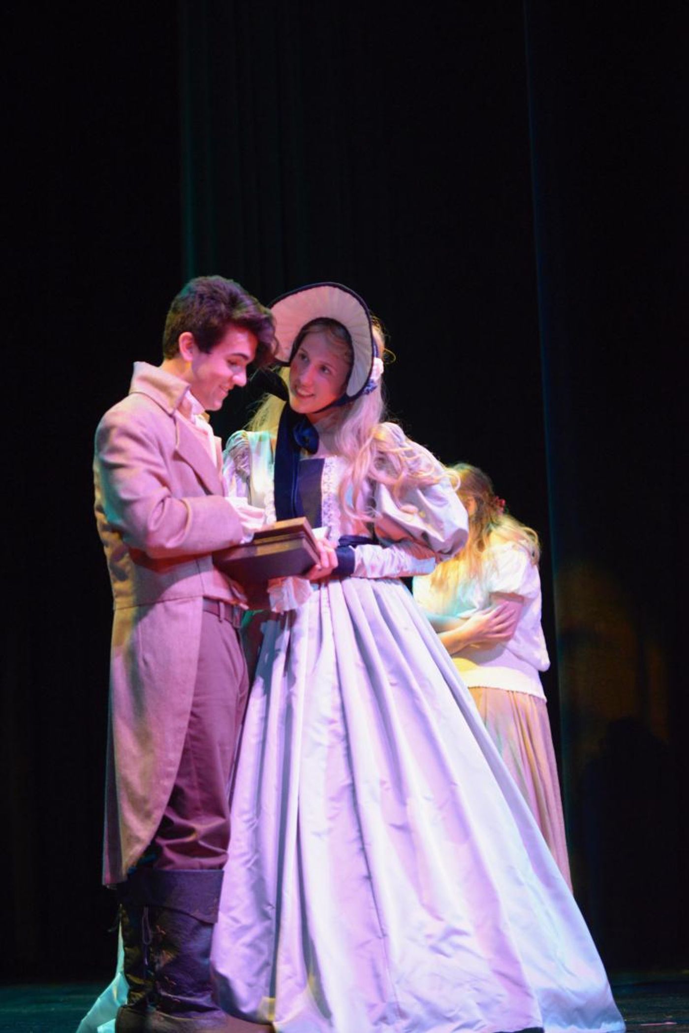 BWW Previews: 'Don't Look Down' and miss out on LES MISERABLES at Columbia Theatre  Image