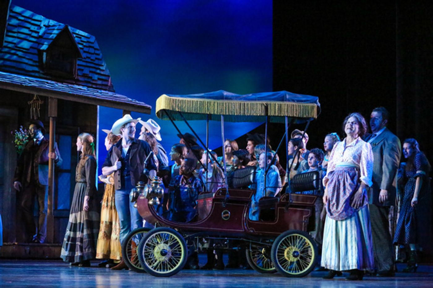 Photo Slideshow: Get A First Look at Priscilla Lopez and More in TUTS' OKLAHOMA!  Image