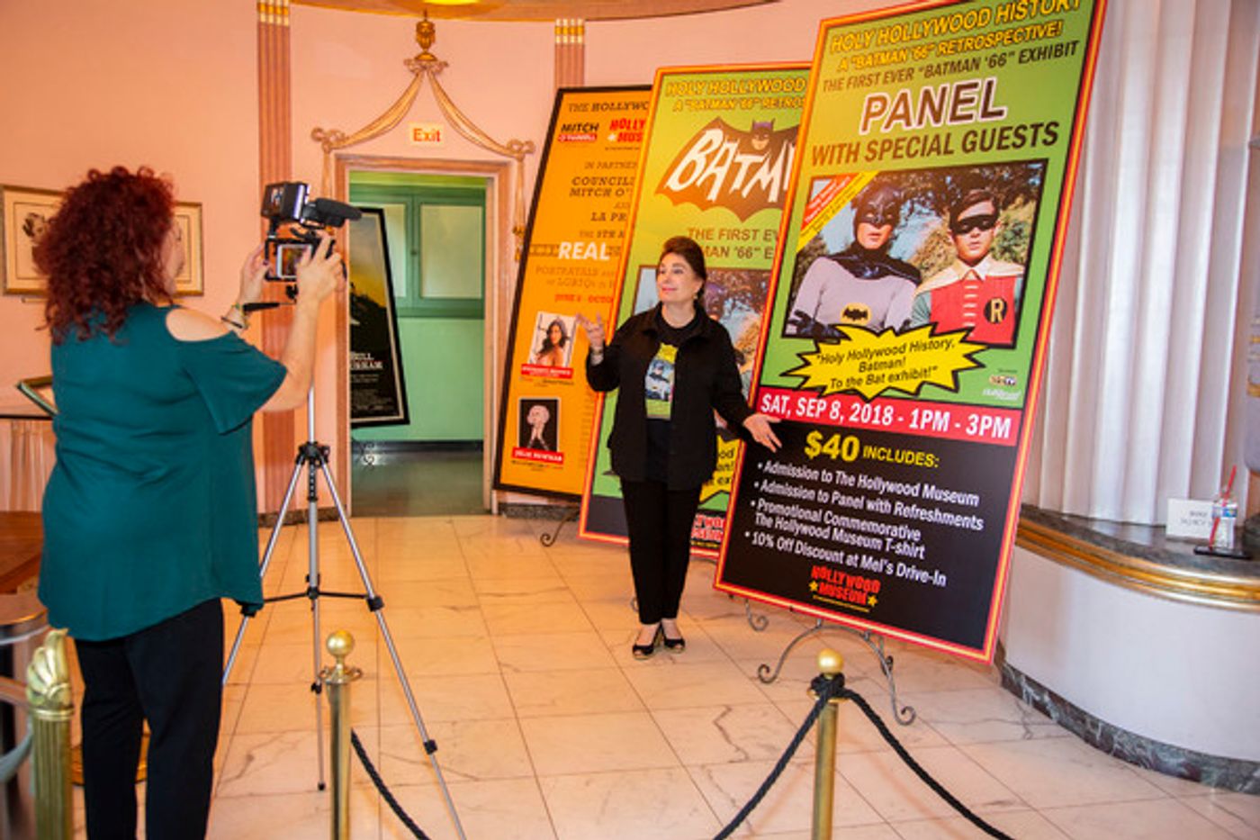 Photo Coverage: Batman's Robin, Burt Ward, Joins Series Experts at the BATMAN 66 EXHIBIT PANEL  Image