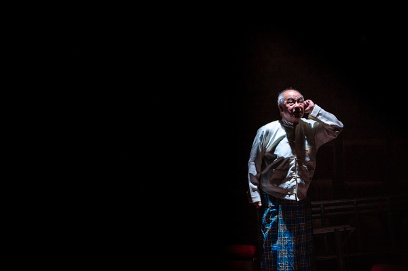 Photo Flash: First Look at EASTERN STAR at Tara Theatre  Image