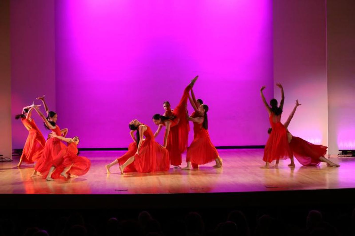 Review: KESHET CHAIM DANCE ENSEMBLE    INTERPRETING THE RAINBOW OF LIFE, LOVE AND OPTIMISM THRU DANCE at Gindi Auditorium  Image