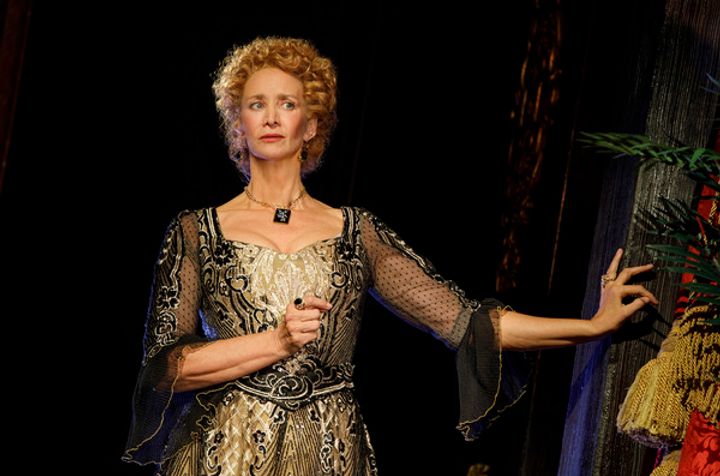 Bernhardt/Hamlet Production Photo