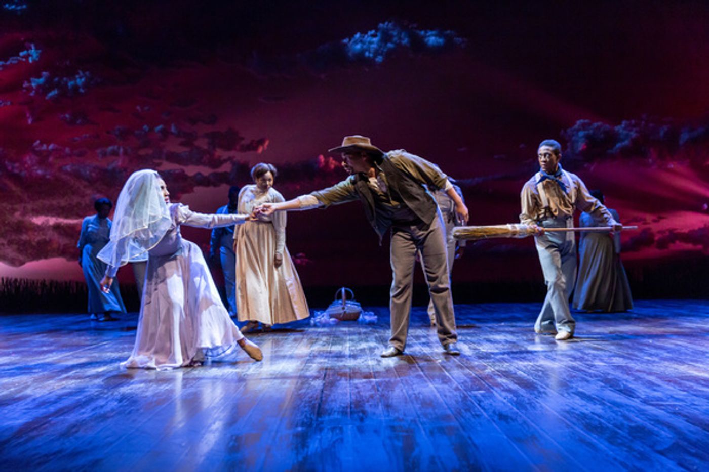 Photo Flash: Exclusive Look at DCPA's OKLAHOMA!  Image