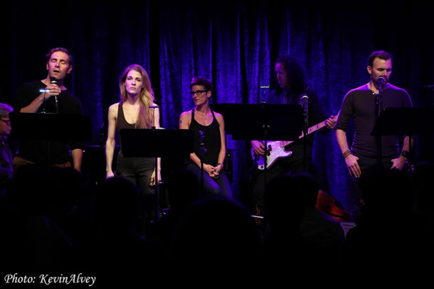 Photo Flash: Jenn Colella and Chilina Kennedy Charm at Birdland  Image