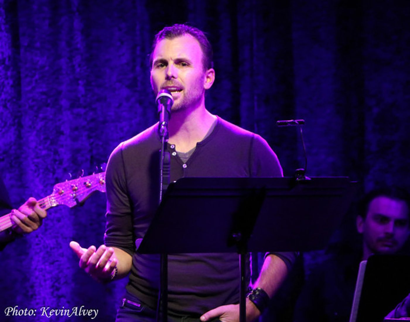 Photo Flash: Jenn Colella and Chilina Kennedy Charm at Birdland  Image