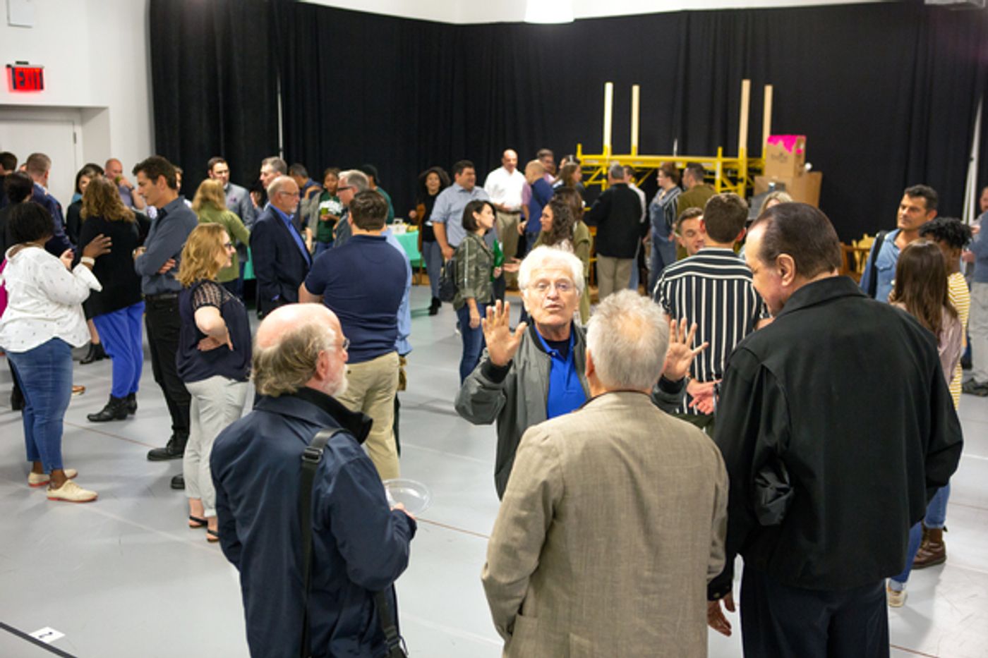 Photo Flash: In Rehearsal with De Niro, Palminteri, Zaks & the National Tour of A BRONX TALE  Image