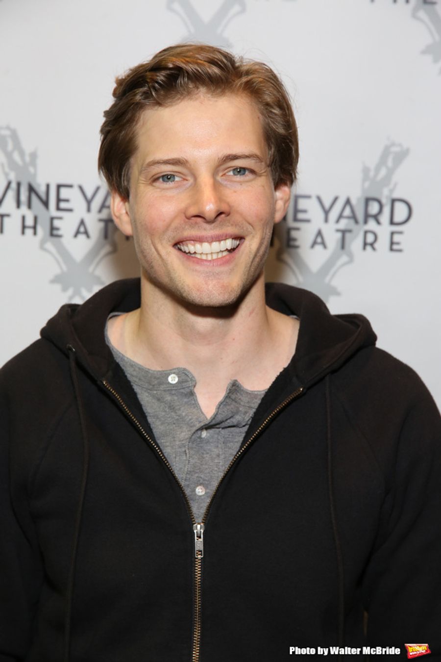 Photo Coverage: The Cast of Vineyard Theatre's GOOD GRIEF Meets the Press Image