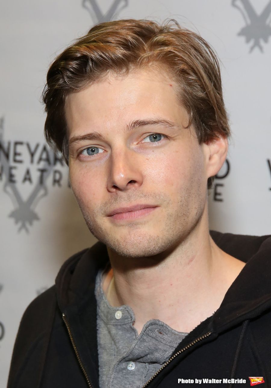 Photo Coverage: The Cast of Vineyard Theatre's GOOD GRIEF Meets the Press Image