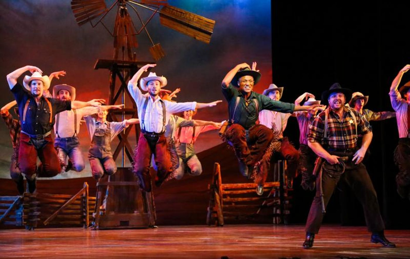 Review: Theatre Under the Stars' 50th Anniversary Season Celebrates Houston As Home With OKLAHOMA  Image