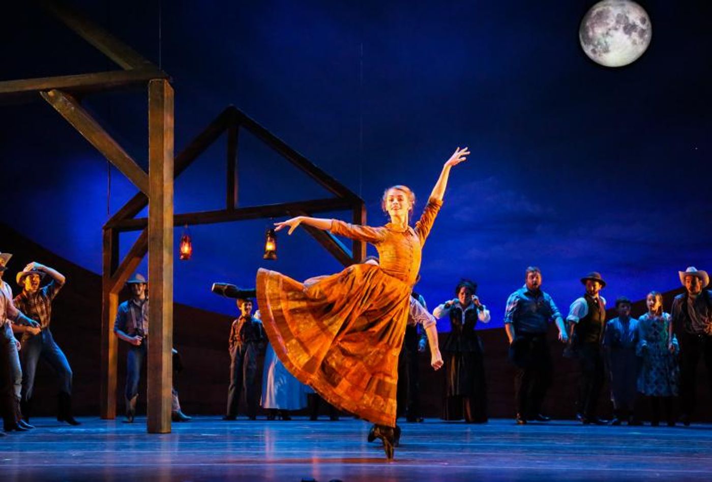 Review: Theatre Under the Stars' 50th Anniversary Season Celebrates Houston As Home With OKLAHOMA  Image
