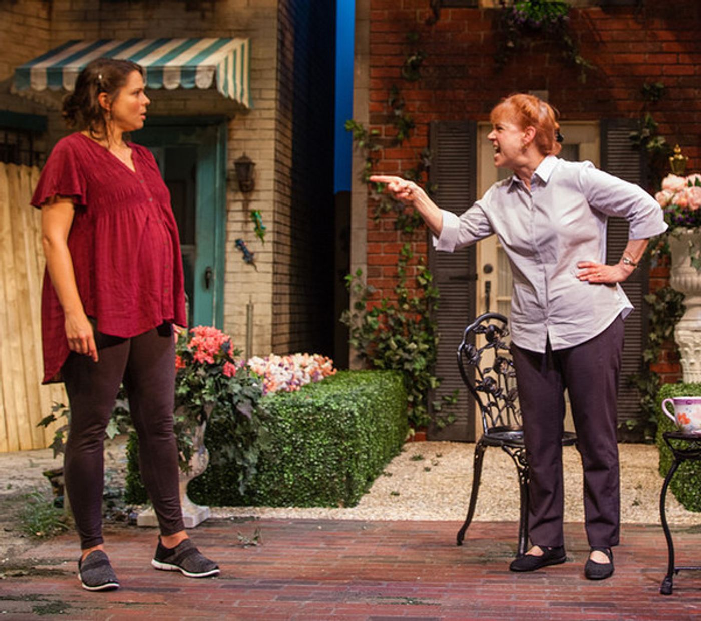 Photo Flash: First Look at NATIVE GARDENS at MRT  Image