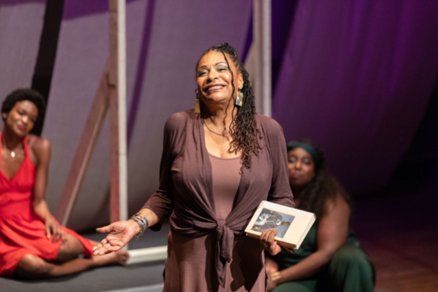 Photo Flash: First Look At African-American Shakespeare Company's FOR COLORED GIRLS WHO HAVE CONSIDERED SUICIDE WHEN THE RAINBOW IS ENUF Photo Flash: First Look At African-American Shakespeare Company's FOR COLORED GIRLS WHO HAVE CONSIDERED SUICIDE WHEN THE RAINBOW IS ENUF Image