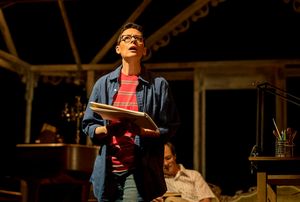 Amanda Naughton Photo