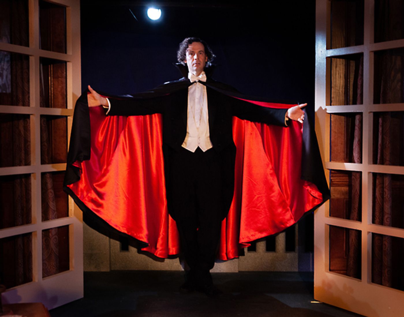 Photo Flash: Swift Creek Mill Theatre Presents COUNT DRACULA  Image